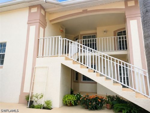 2905-365 Stella Maris Dr N, NAPLES, FL, 34114-9781 | Card Image