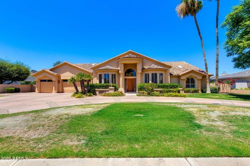 8500 N Sendero Tres M, Paradise Valley, AZ, 85253-8116 | Card Image