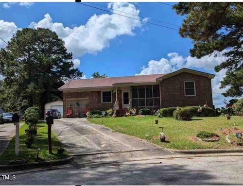 110 Price St, Williamston, NC, 27892-1549 | Card Image
