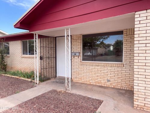 2507 Yale Avenue, Alamogordo, NM, 88310 | Card Image