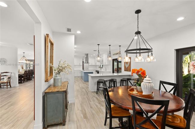 13505 Sw 83 Rd Ct, House other with 4 bedrooms, 4 bathrooms and null parking in Pinecrest FL | Image 16