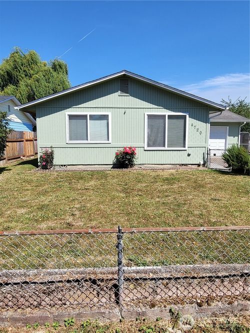 4720 Merlin St, Longview, WA, 98632-5037 | Card Image