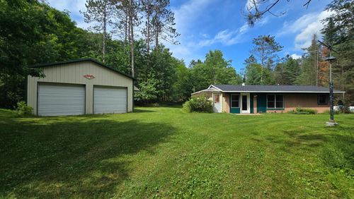 W5880 Old E Rd, Bryant, WI, 54418-9672 | Card Image