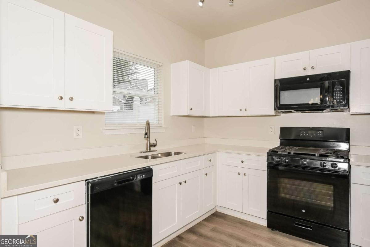Residential in Oakwood 3
