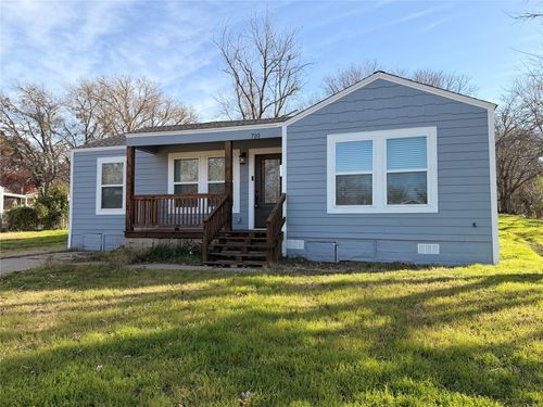 710 N Rusk St, Weatherford, TX, 76086-2534 | Card Image