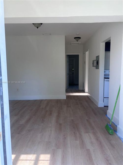 a-1820 Nw 73rd St, Miami, FL, 33147-6351 | Card Image