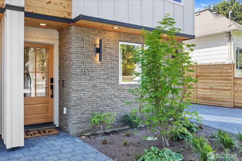 b-1131 Nw 60th St, Seattle, WA, 98107-2919 | Card Image