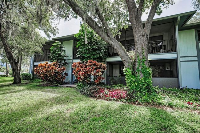 Back Exterior | Image 38