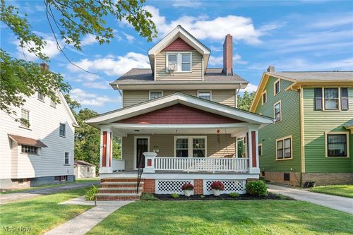 3277 E Scarborough Rd, Cleveland Heights, OH, 44118-3408 | Card Image