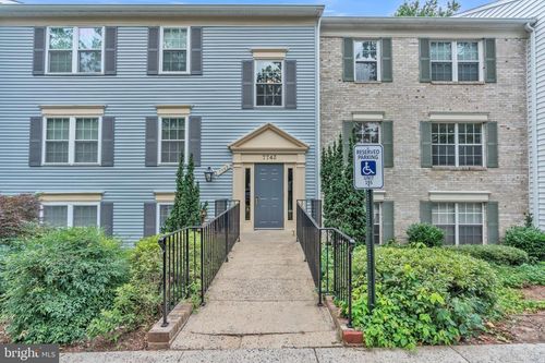 apt-197-7743 Inversham Dr, Falls Church, VA, 22042-4453 | Card Image
