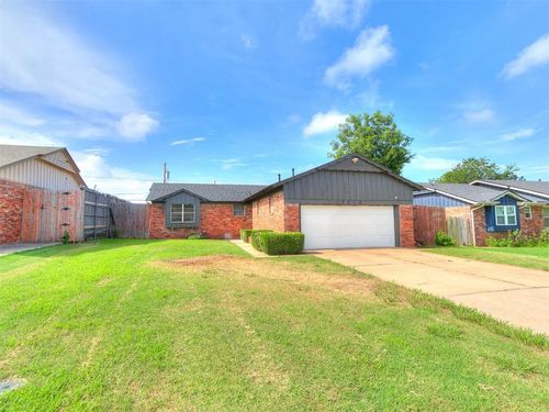 5712 Nw 64th St, Warr Acres, OK, 73132-7753 | Card Image
