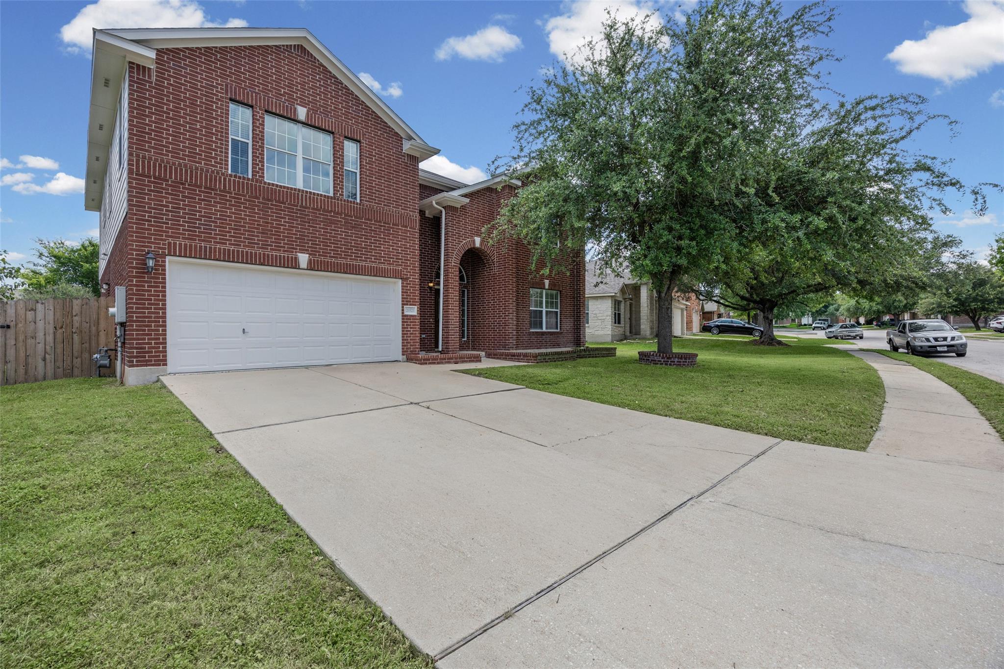 Residential Lease in Pflugerville 2