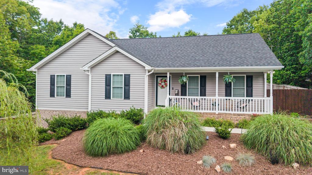Residential in MADISON HEIGHTS