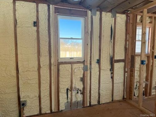 17 Bayport Rd, Mastic Beach, NY, 11951-6801 | Card Image