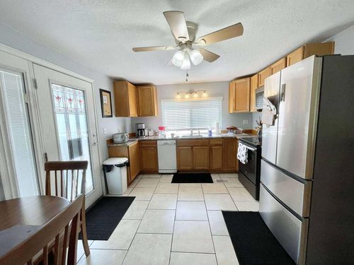 10 Pinecrest Street, Lake Placid, FL, 33852 | Card Image