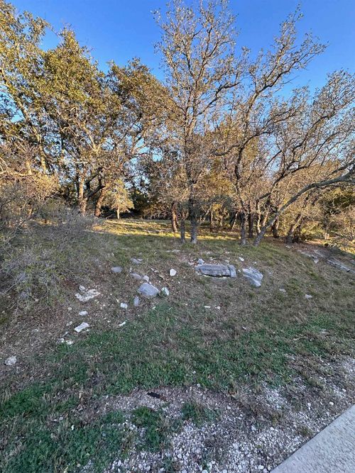 40027A Hi Ridge Rd, Horseshoe Bay, TX, 78657 | Card Image