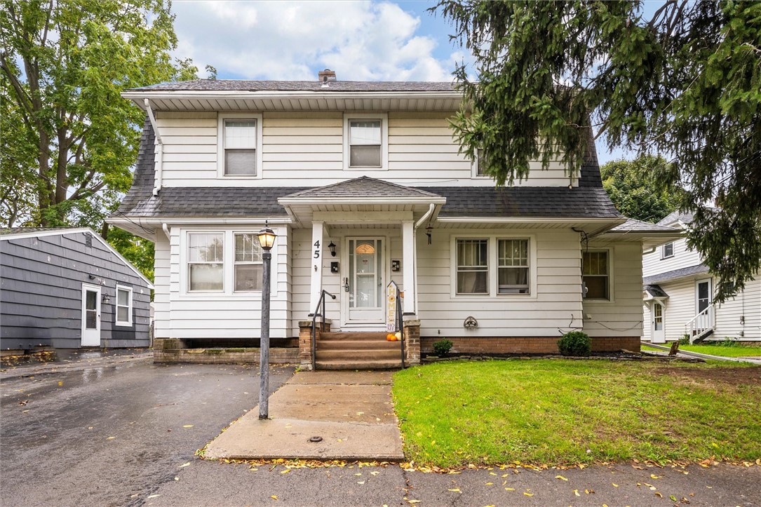 Broderick Dr, Rochester, NY 14622