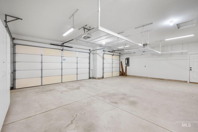 Garage featuring electric panel | Image 31