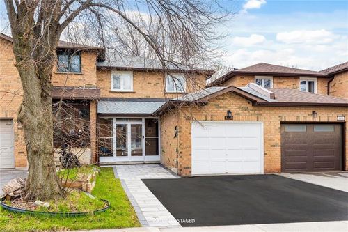 1118 Avondale Dr, Oakville, ON, L6H5L4 | Card Image