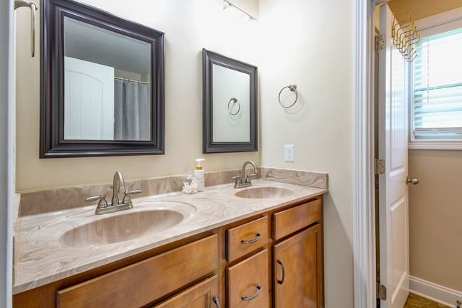 1029 Charles Thomas Dr, House other with 3 bedrooms, 2 bathrooms and 2 parking in Clarksville TN | Image 20