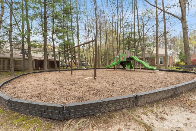 251 Chaucer Ct, Townhouse with 2 bedrooms, 2 bathrooms and null parking in Old Bridge NJ | Image 34