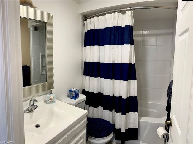 Guest Bath | Image 19