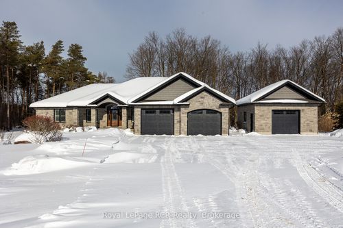 130 Marshall Heights Rd, West Grey, ON, N0G1R0 | Card Image