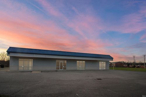 400 E Mahalasville Dr, Martinsville, IN, 46151-8361 | Card Image