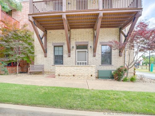 29 Park St, Eufaula, OK, 74432-5809 | Card Image