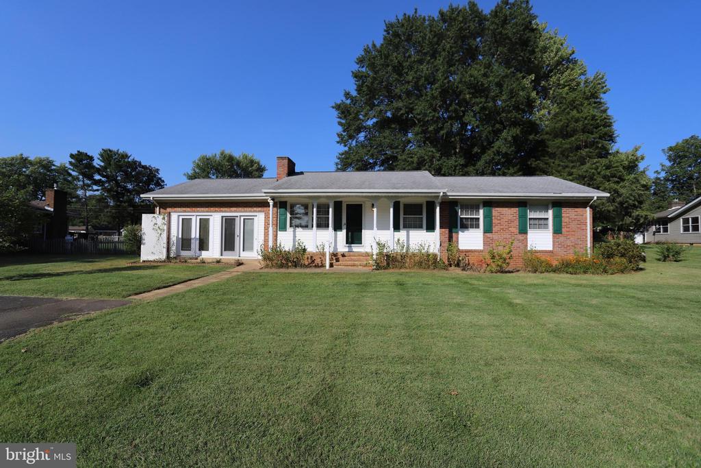 Cedar Ave, Culpeper, VA 22701