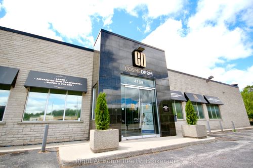 4169 King St E, Kitchener, ON, N2P2E8 | Card Image