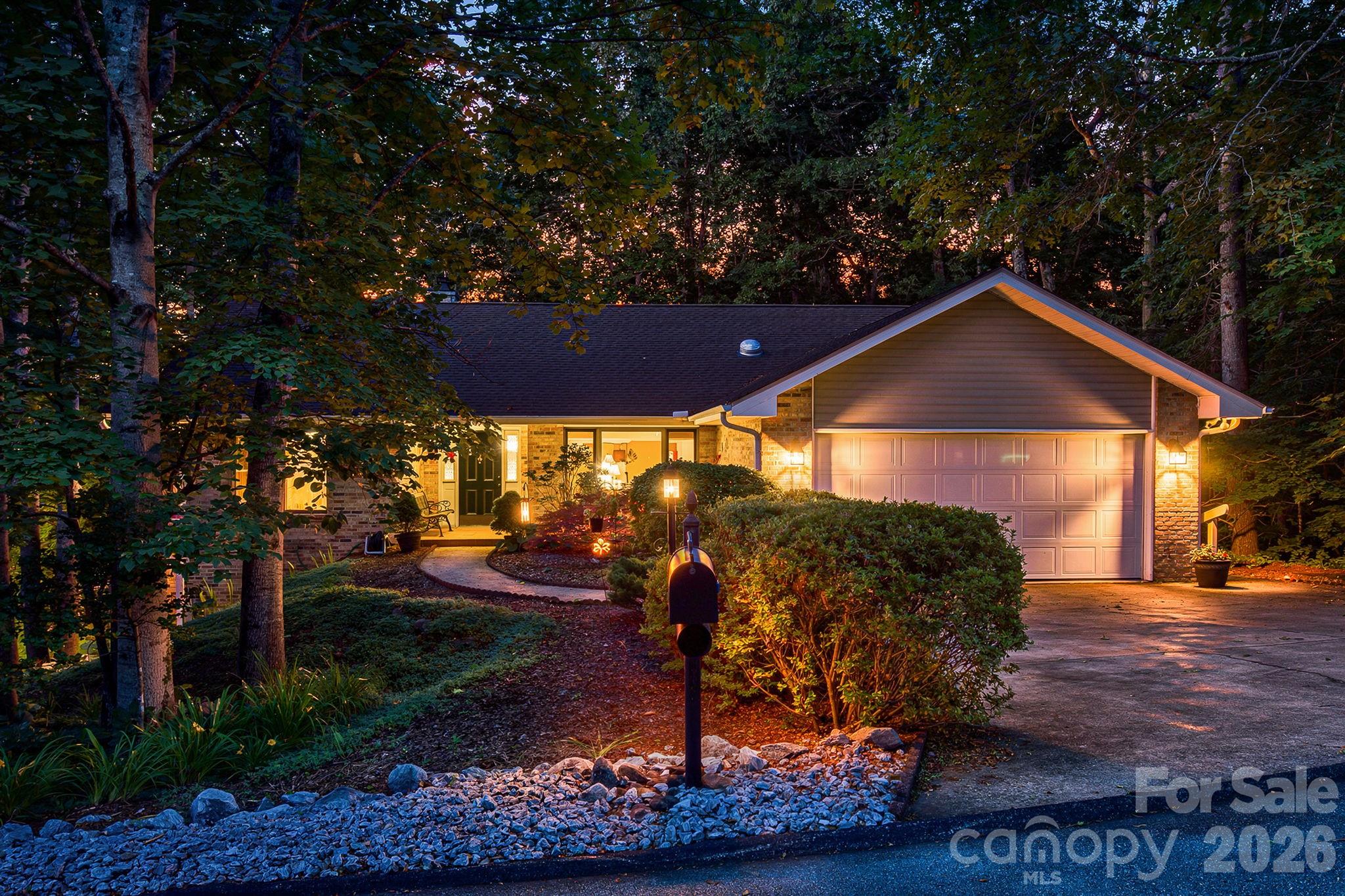 Residential in Hendersonville 4