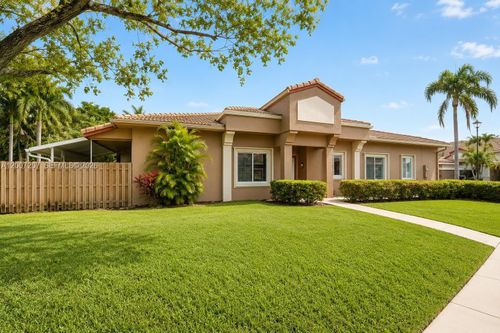 10131 Lombardy Dr, Tamarac, FL, 33321-1201 | Card Image