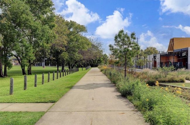 110 E 28 Th St, House other with 4 bedrooms, 4 bathrooms and 1 parking in Houston TX | Image 39