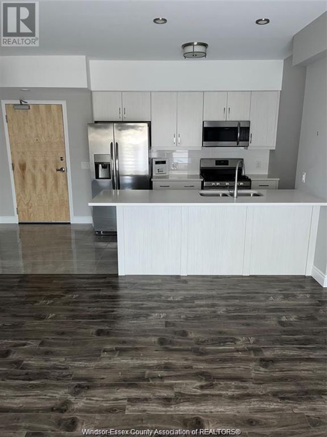 305 - 480 Fairview Blvd, Condo with 2 bedrooms, 2 bathrooms and null parking in Windsor ON | Image 12