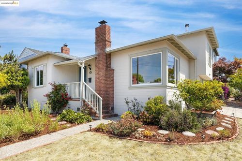 1420 Catherine Dr, Berkeley, CA, 94702-1219 | Card Image