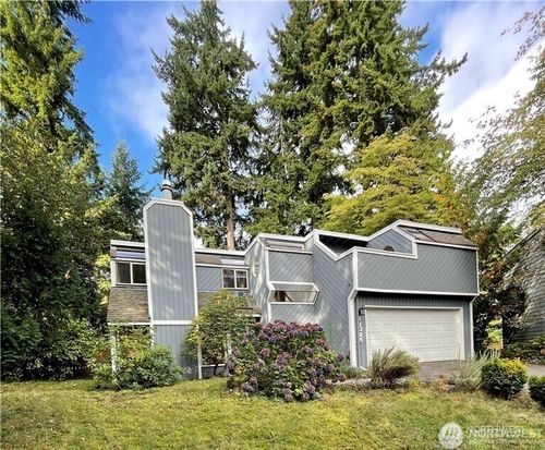 11325 Ne 103rd St, Kirkland, WA, 98033-5178 | Card Image