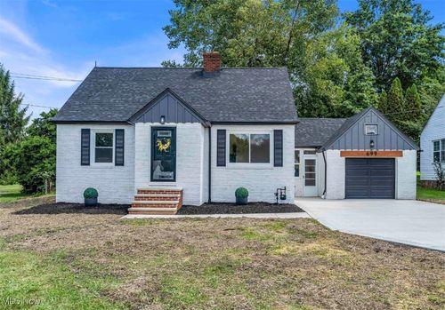 699 Trebisky Rd, Cleveland, OH, 44143-2817 | Card Image