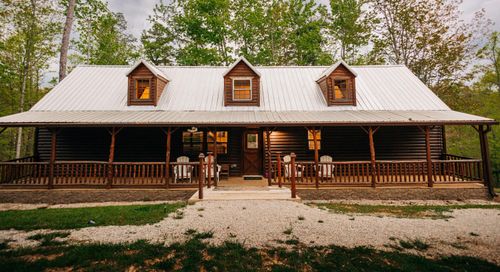 180 E Spencer Rd, Campton, KY, 41301-8504 | Card Image