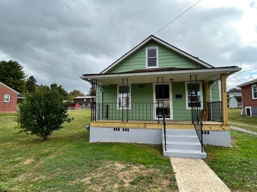 106 Orchard St, Elkins, WV, 26241-3625 | Card Image