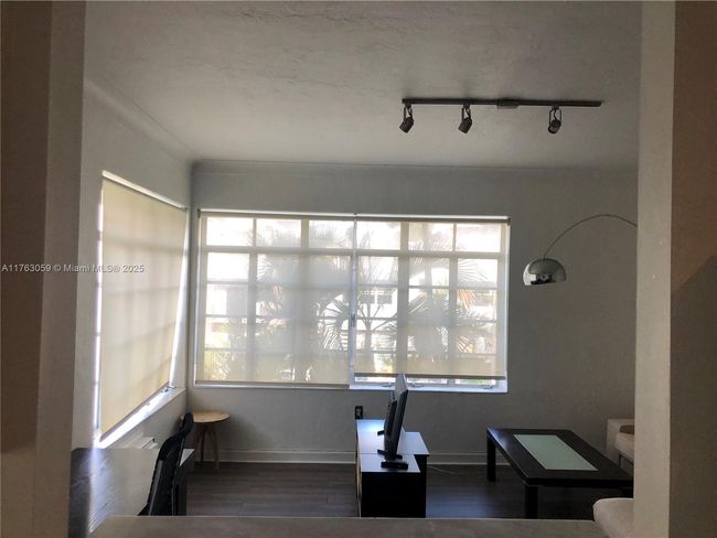 APT-9 - 1611 Euclid Ave, Condo with 1 bedrooms, 1 bathrooms and null parking in Miami Beach FL | Image 12