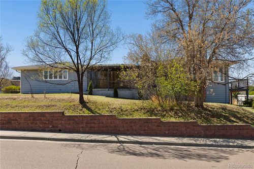 327 S Pine St, Elizabeth, CO, 80107 | Card Image