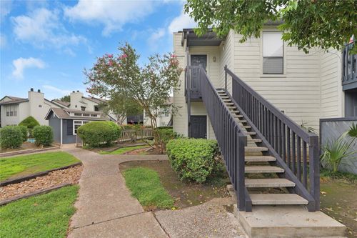 apt-210-9009 Richmond Ave, Houston, TX, 77063-4928 | Card Image