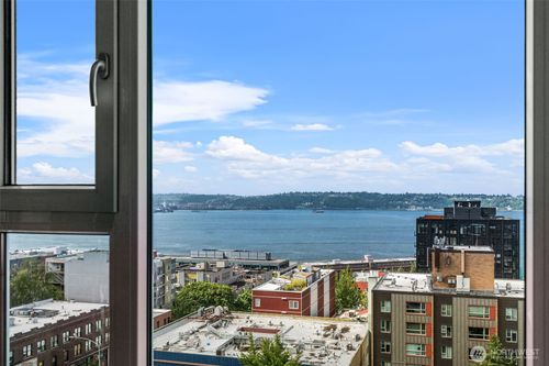 1101-121 Vine St, Seattle, WA, 98121-1454 | Card Image