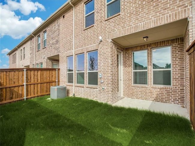 4508 Titus Cir, Townhouse with 3 bedrooms, 3 bathrooms and null parking in Plano TX | Image 18