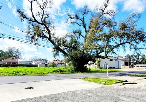 117 Saint Rose Ave, Saint Rose, LA, 70087-3710 | Card Image