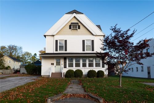 10 Maple Ave, Oakfield, NY, 14125-1024 | Card Image