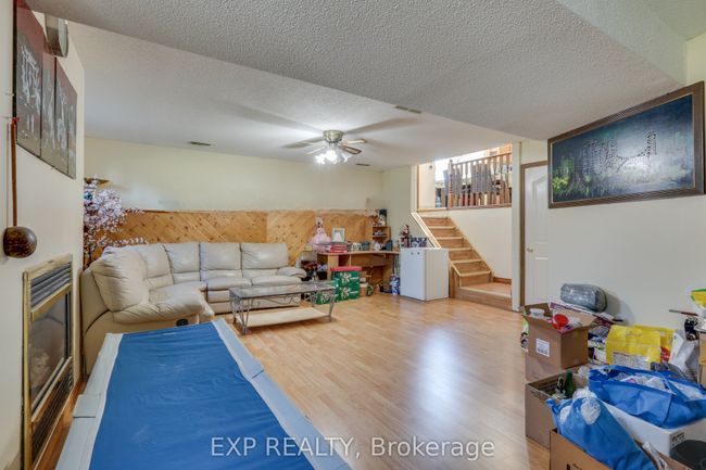 1384 Bentley Dr, House other with 4 bedrooms, 2 bathrooms and 3 parking in London ON | Image 18