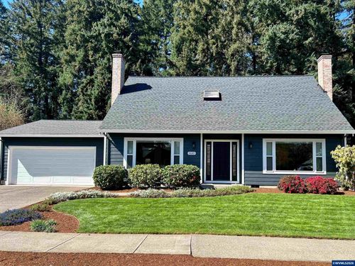 8685 Sw Wilson Ln, Wilsonville, OR, 97070-7744 | Card Image