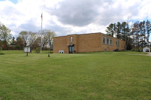 W771 Armstrong Rd, Campbellsport, WI, 53010-1453 | Card Image